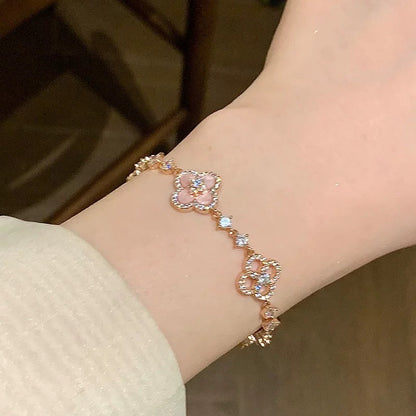 [Kismet Jewels ]CLOVER 5 MOTIF PINK BLUE RED WHITE BRACELET