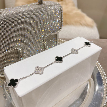 [Kismet Jewels ]CLOVER 5 MOTIF ONYXS DIAMOND BRACELET SILVER