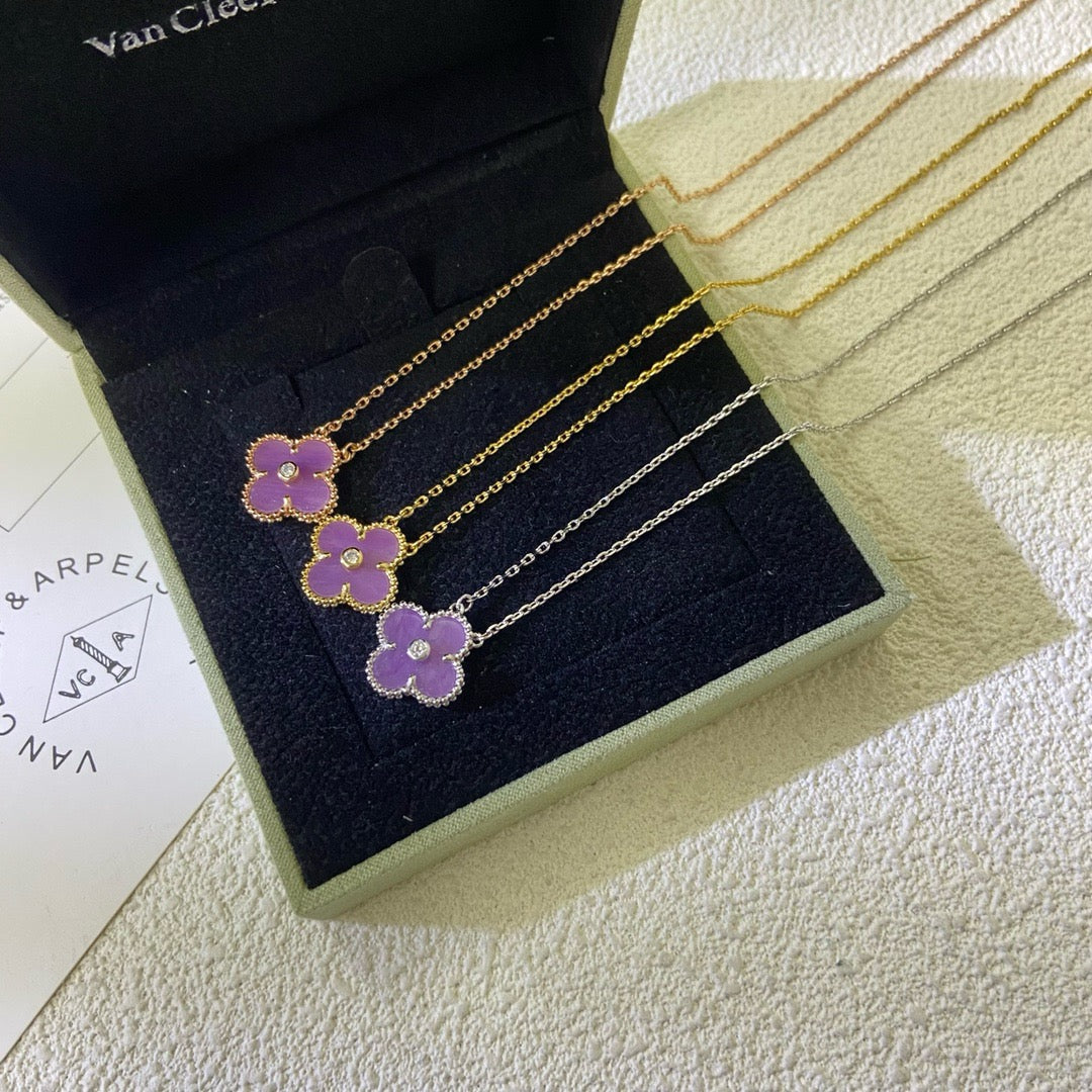 [Kismet Jewels ]CLOVER 15MM DIAMOND  PURPLE VIOLET NECKLACE