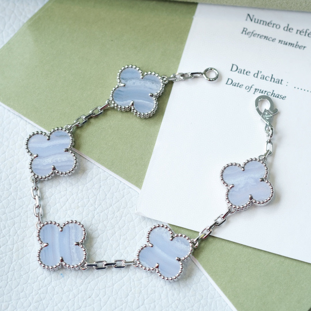 [Kismet Jewels ]CLOVER  5 MOTIF PURPLE CHALCEDONY BRACELET SILVER