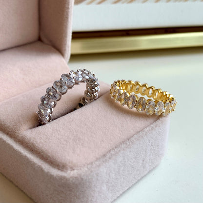 [Kismet Jewels ]Ornate Oval Cut Tennis Ring