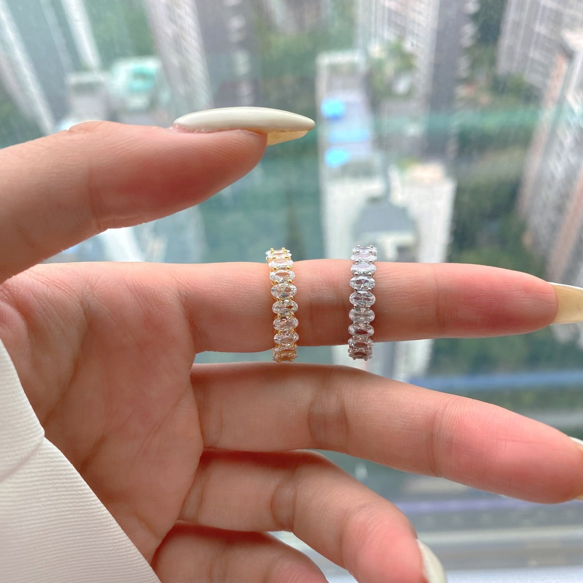 [Kismet Jewels ]Ornate Oval Cut Tennis Ring
