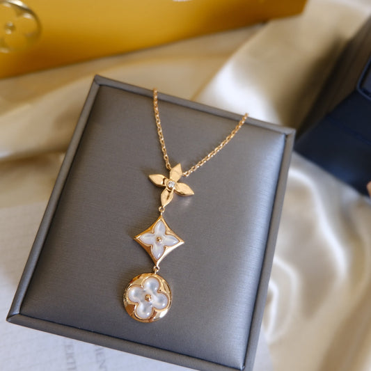 [Kismet Jewels ]COLOR BLOSSOM LARIAT NECKLACE PINK GOLD WHITE MOTHER PEARL AND DIAMOND