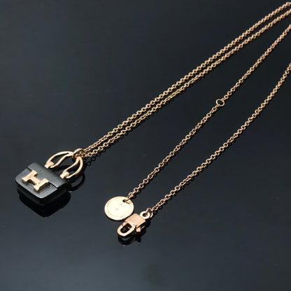 [Kismet Jewels ]WOMEN'S HM AMULETTES CONSTANCE PENDANT NECKLACE