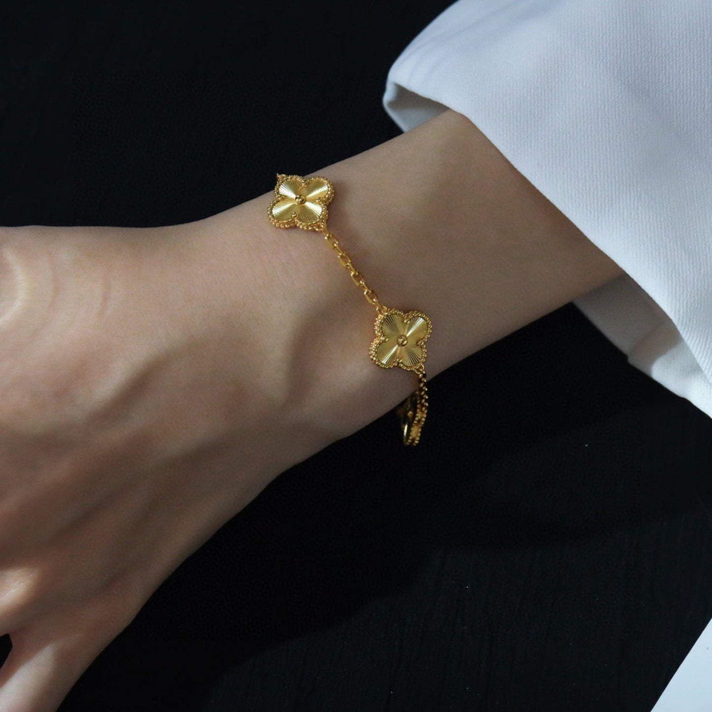 [Kismet Jewels ]CLOVER 5 FLOWERS LASER BRACELET