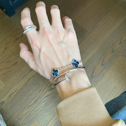 [Kismet Jewels ]CLOVER 5 MOTIF PIETERSITE SILVER BRACELET