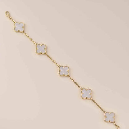 [Kismet Jewels ]CLOVER  5 MOTIF WHITE MOP BRACELET