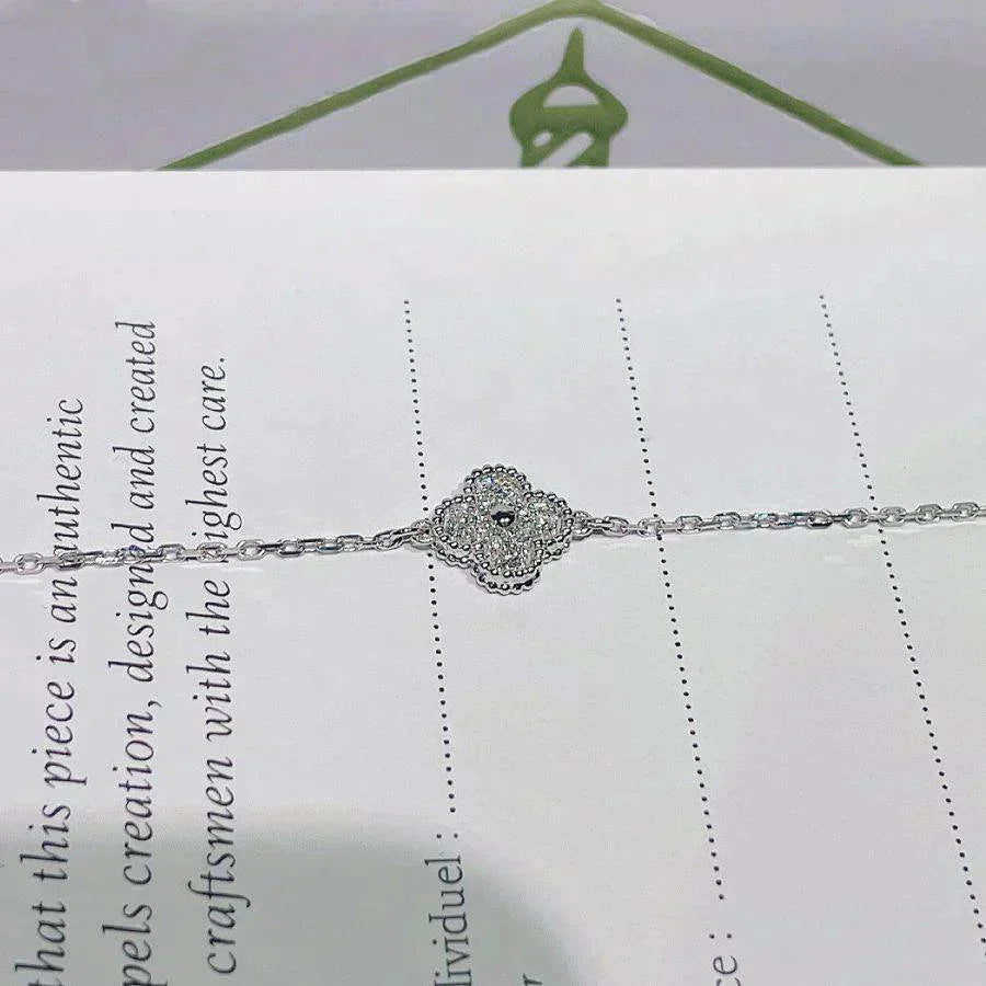 [Kismet Jewels ]CLOVER  SINGLE FLOWER BRACELET SILVER