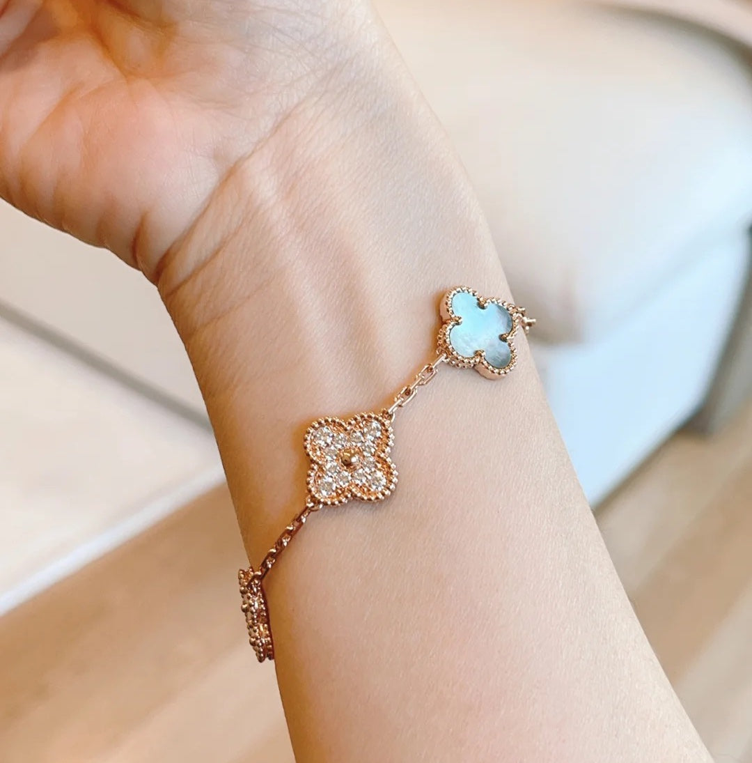 [Kismet Jewels ]CLOVER 5 MOTIFS DARK MOP AND DIAMONDS PINK GOLD BRACELET