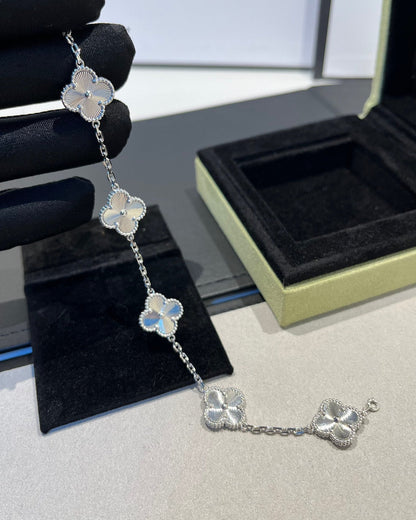 [Kismet Jewels ]CLOVER SILVER 5 MOTIFS BRACELET