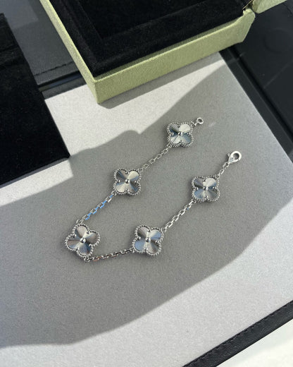[Kismet Jewels ]CLOVER SILVER 5 MOTIFS BRACELET